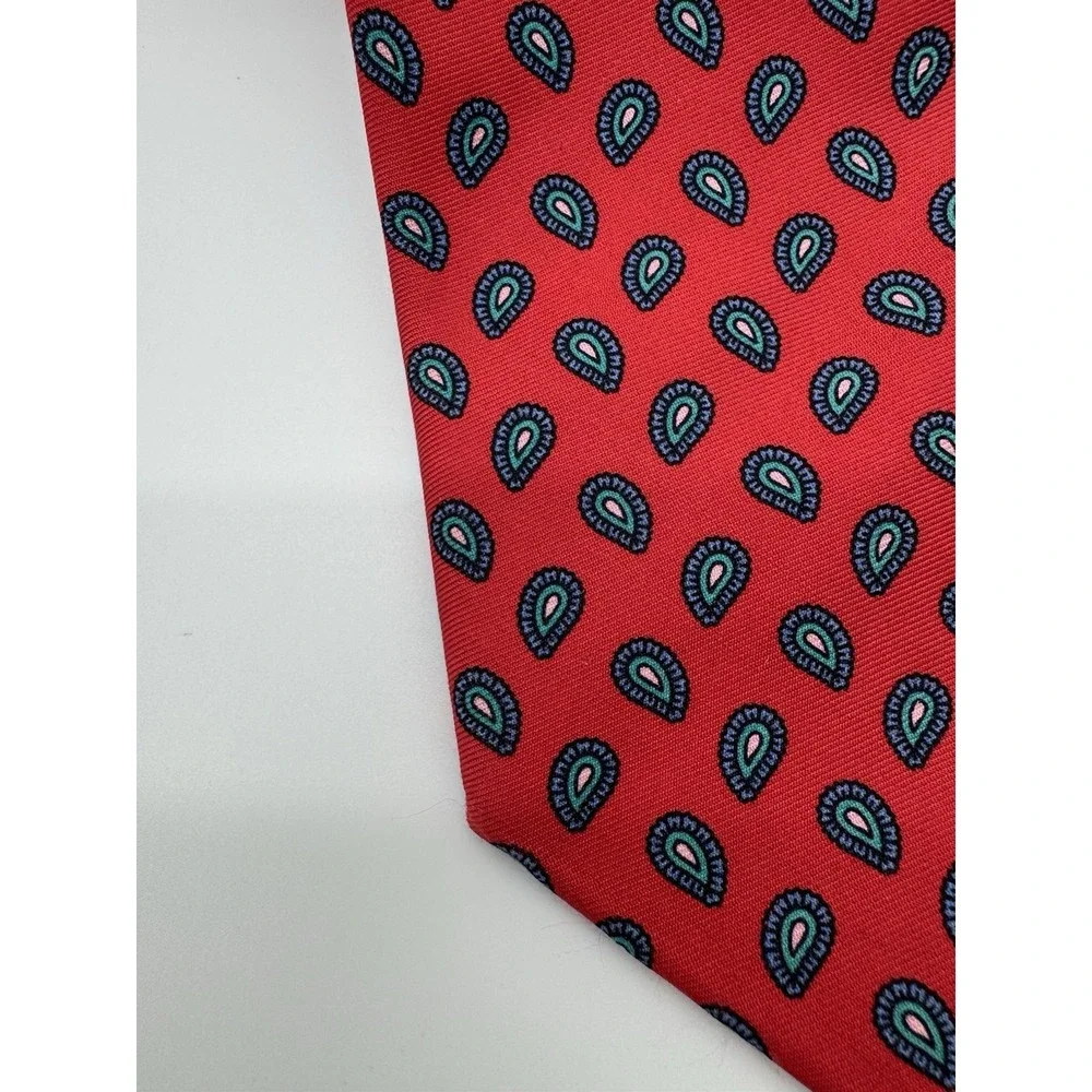 Briar‎ Handmade Red Silk Tie Paisley Pattern Made in USA Classic Mens Necktie
